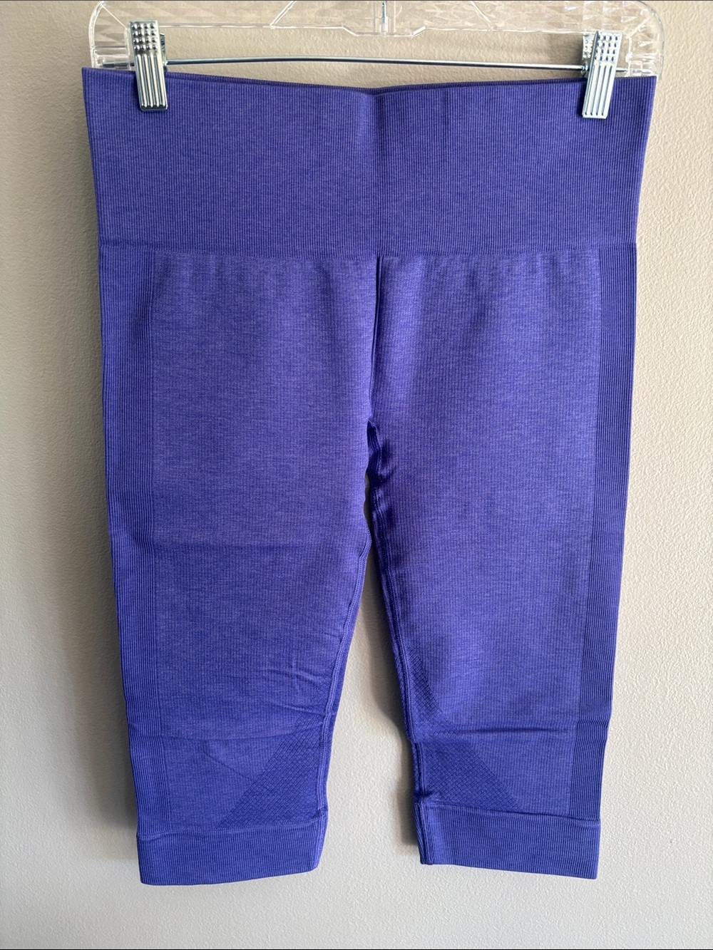 Lululemon ribbed capri